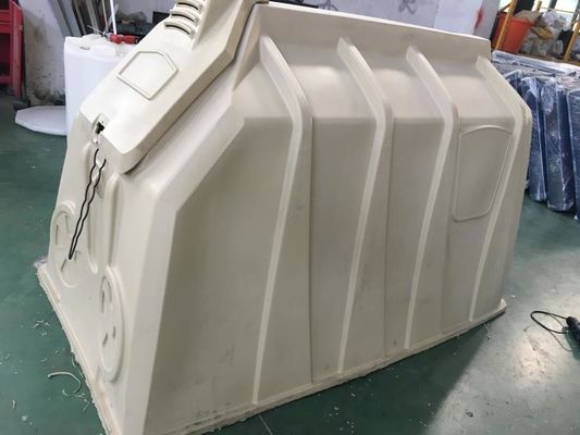 stevige Dikte 3mm Plastic Kalfsschuilplaatsen versterkte polyester