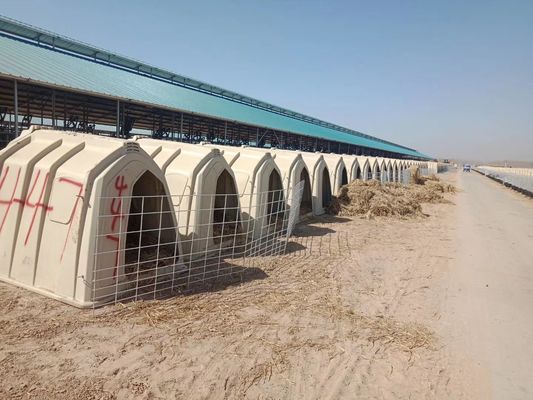 Van de de Schuilplaatsen Polykoepel van het veeiso Plastic Kalf het Kalfskonijnehok